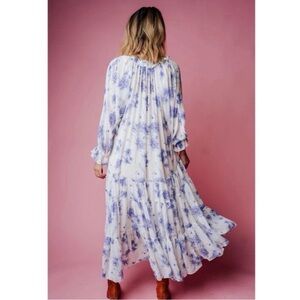 EUC Free People Blue and White Floral Maxi Dress